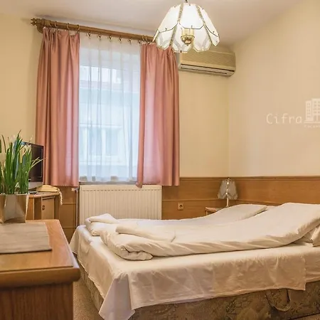 Hotel Cifra Kecskemet